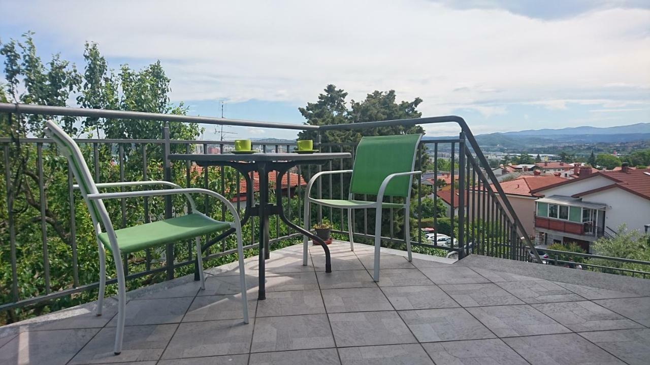Apartment Vladka Копер Экстерьер фото